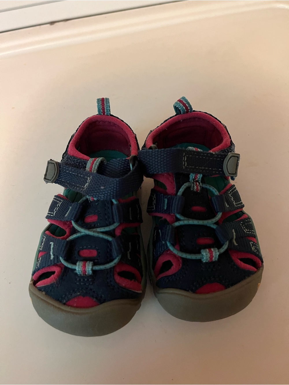 Keens. Baby size 5. Like new